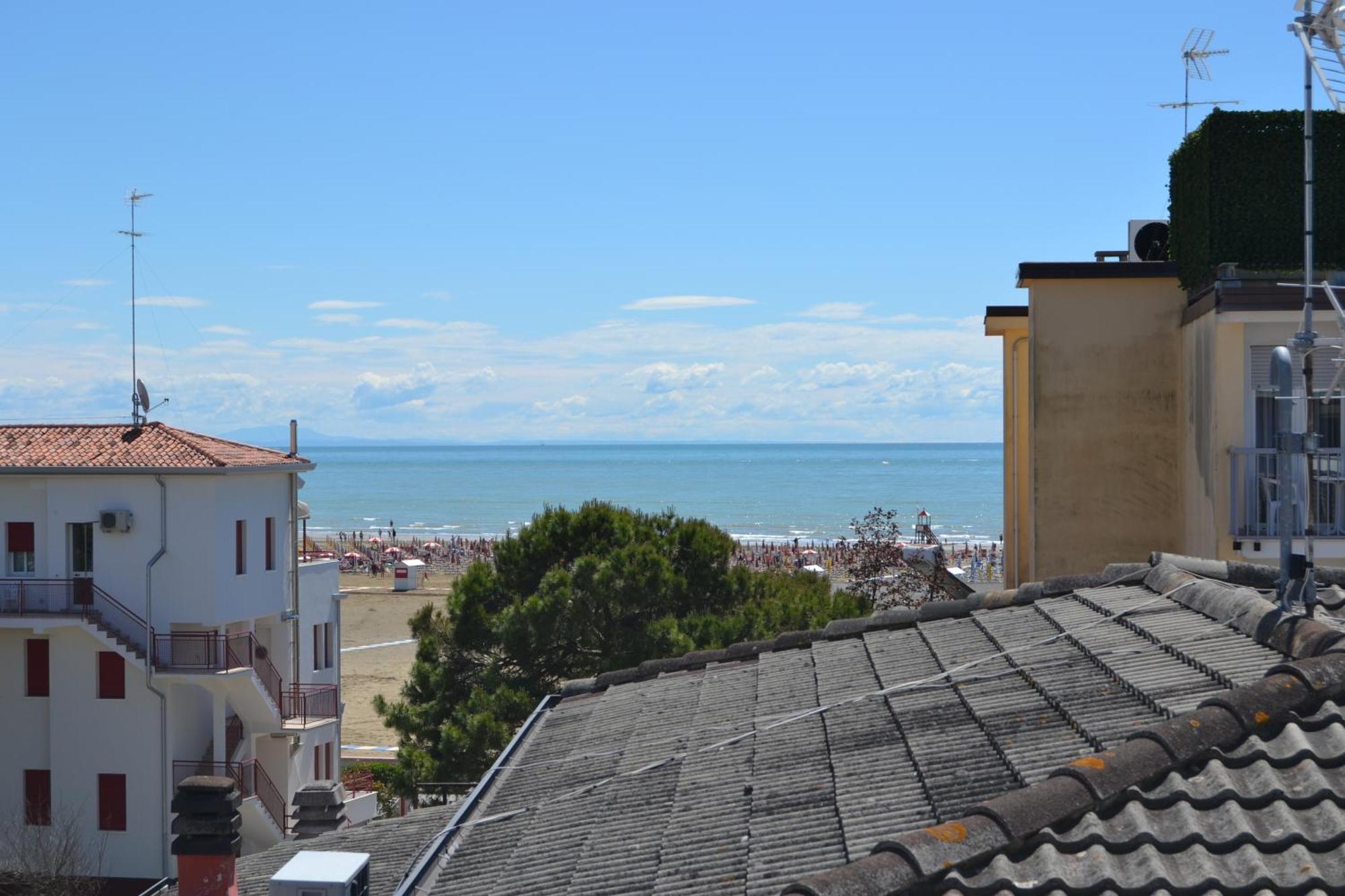 Attico Concordia - Agenzia Cocal Appartement Caorle Buitenkant foto